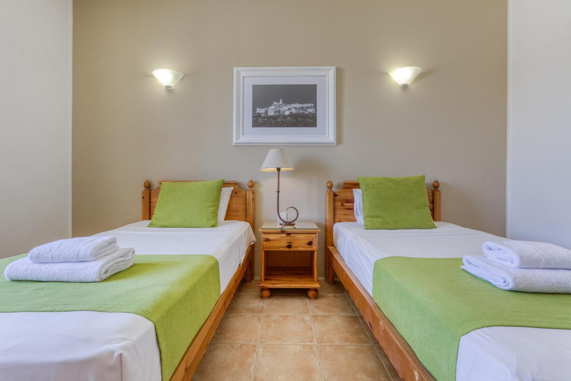 Ta Frenc Apartments Għasri Extérieur photo